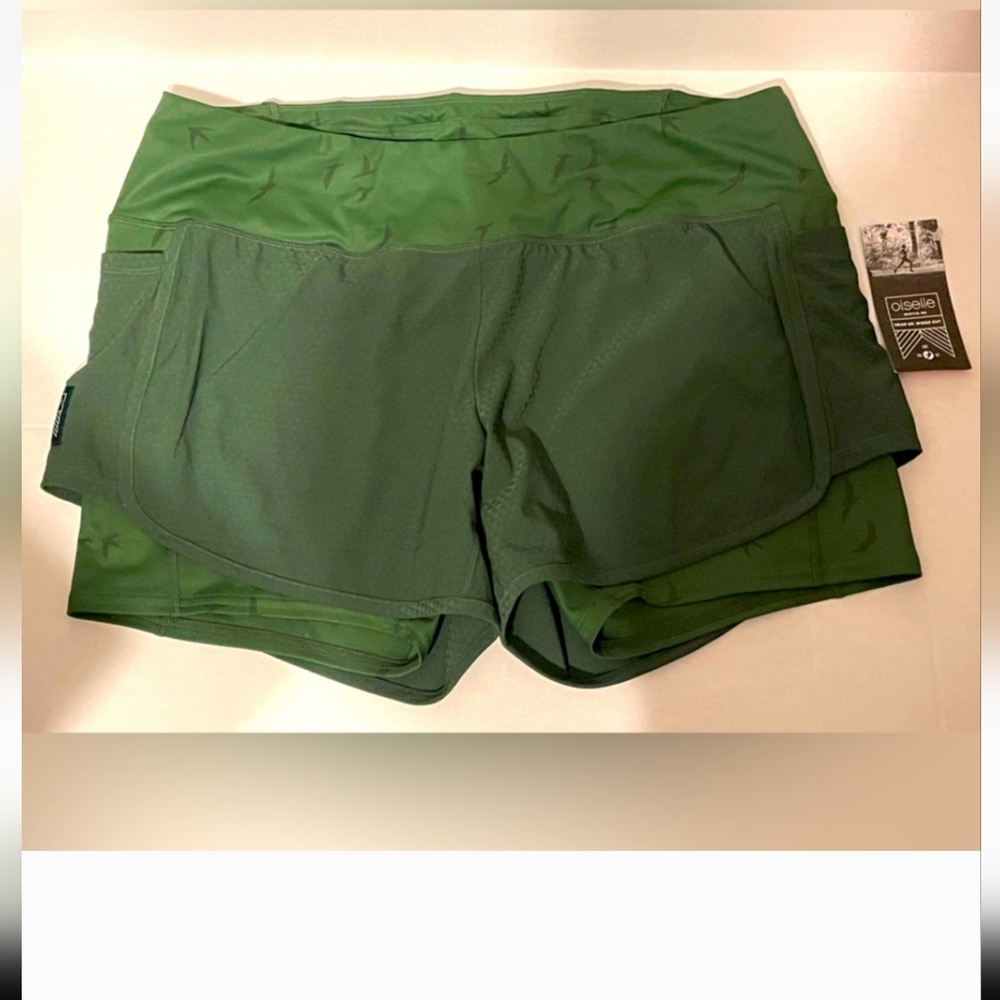 Oiselle Track star Shorts